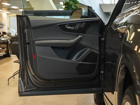 New 2025 Audi Q8 Premium Plus image 24