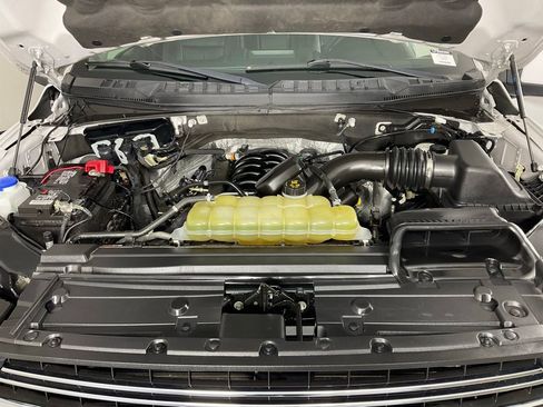 Used 2020 Ford F150 Lariat AWD/4WD image 9