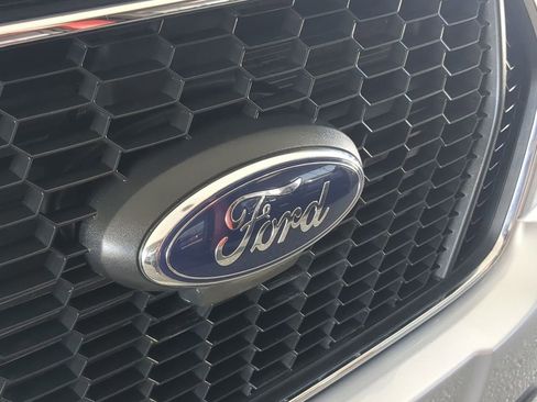 Used 2024 Ford Transit 350 XLT RWD image 32