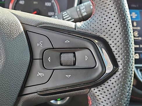 Used 2022 Chevrolet TrailBlazer RS w/ Technology Package image 34