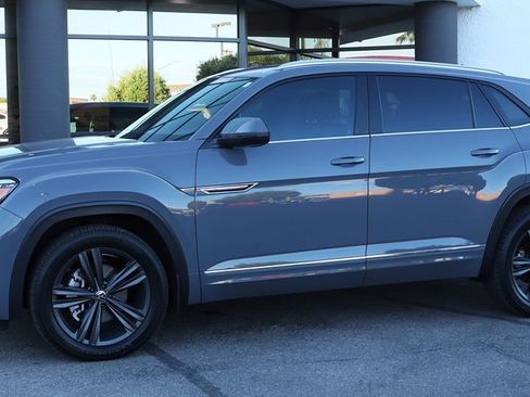 Used 2021 Volkswagen Atlas Cross Sport SE w/ Panoramic Sunroof Package AWD/4WD image 7