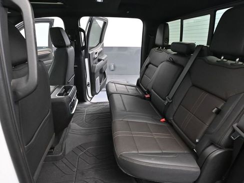 Used 2022 Chevrolet Silverado 1500 High Country image 46