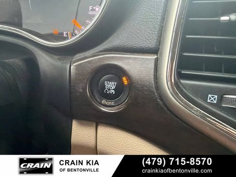 Used 2015 Jeep Grand Cherokee Laredo w/ Quick Order Package 23E RWD image 27