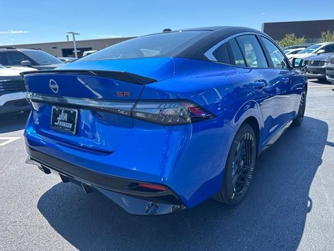 New 2026 Nissan Sentra SR w/ SR All Weather Package FWD image 5
