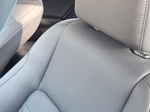 Used 2018 Lexus NX 300h AWD image 18