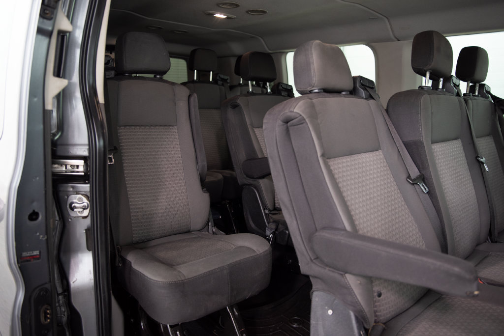 Used 2021 Ford Transit 350 XLT RWD image 9