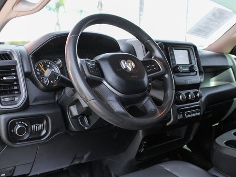 Used 2019 RAM 4500 Tradesman w/ Max Tow Package image 17