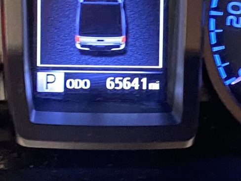 Used 2022 Toyota Tacoma SR5 image 22