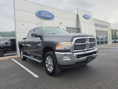 Used 2018 RAM 2500 Big Horn AWD/4WD image 1