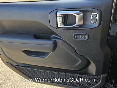 New 2025 Jeep Wrangler Unlimited Sport image 27