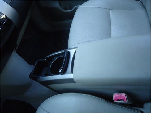 Used 2007 Toyota Prius Touring FWD image 20