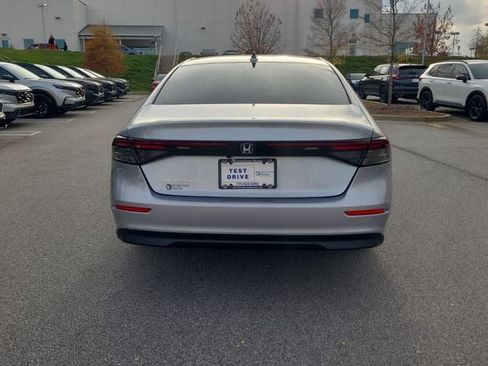New 2025 Honda Accord LX image 5
