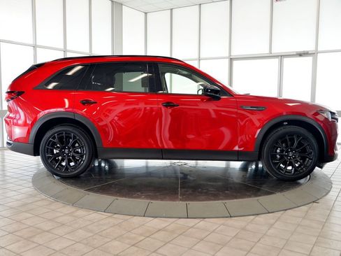 Certified 2025 MAZDA CX-70 3.3 Turbo w/ Premium Package AWD/4WD image 9