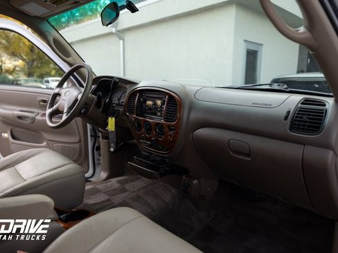 Used 2001 Toyota Tundra Limited image 12