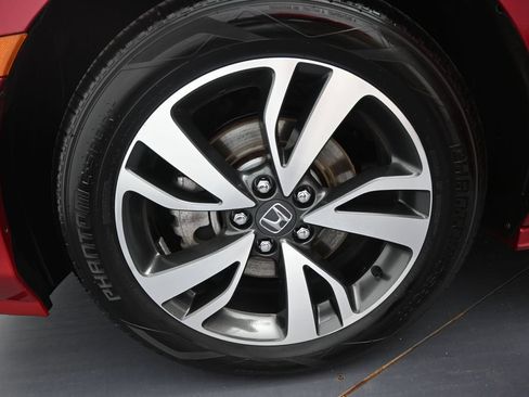 Used 2024 Honda Odyssey Touring image 42
