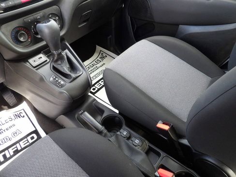 Used 2019 RAM ProMaster City Tradesman image 24