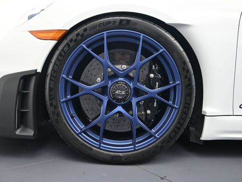 Certified 2024 Porsche 718 Cayman GT4 RS RWD image 26