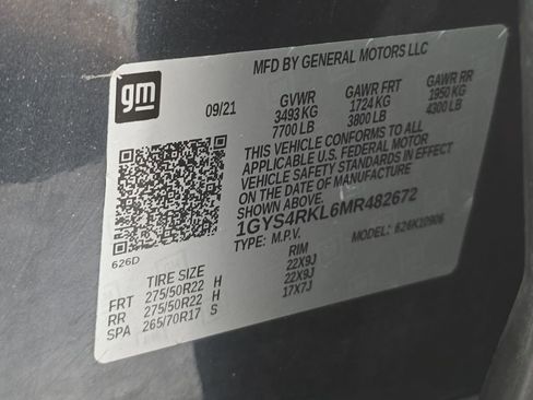 Used 2021 Cadillac Escalade ESV Sport Platinum w/ LPO, ONYX Package image 32