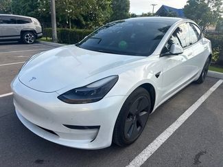 Used 2023 Tesla Model 3 Standard Range RWD video 1