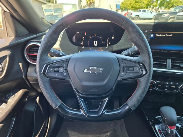 Used 2024 Chevrolet Trax RS w/ Driver Confidence Package FWD image 18