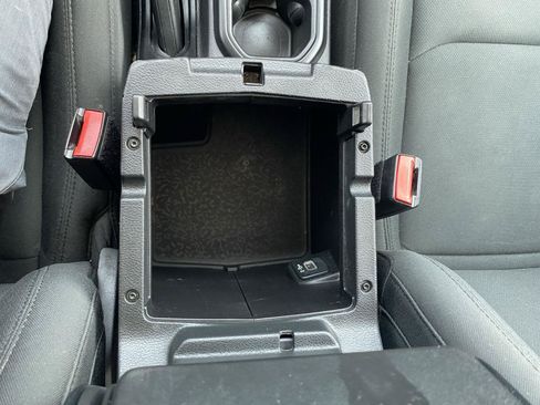 Used 2022 Jeep Wrangler Unlimited Sport AWD/4WD image 29