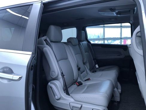 Used 2023 Honda Odyssey Touring image 21