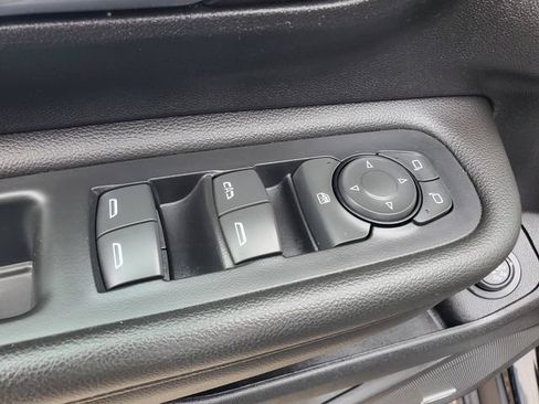 Used 2022 GMC Terrain Denali w/ LPO, Floor Liner Package AWD/4WD image 12