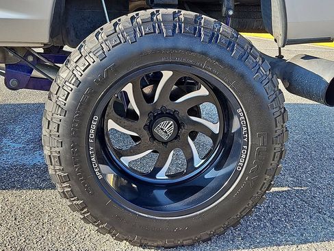 Used 2014 RAM 2500 Tradesman w/ Chrome Appearance Group AWD/4WD image 9