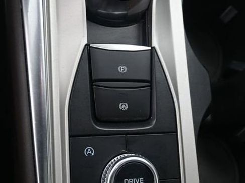 Certified 2023 Ford Explorer King Ranch w/ Technology Package AWD/4WD image 13