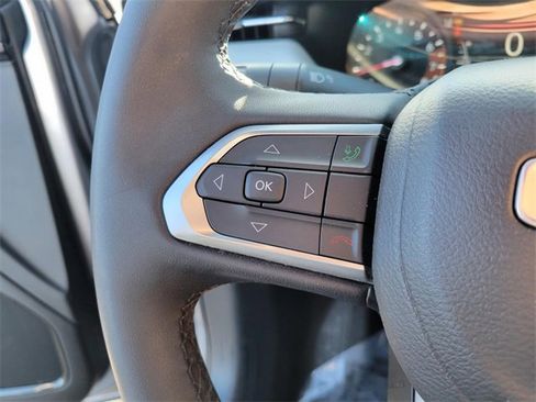 Used 2024 Jeep Compass Limited image 26