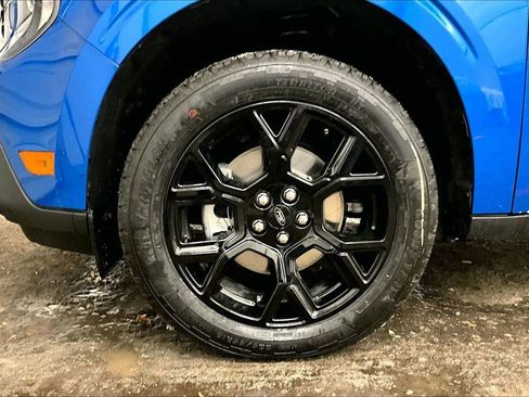 New 2025 Ford Maverick XLT w/ Black Appearance Package image 14