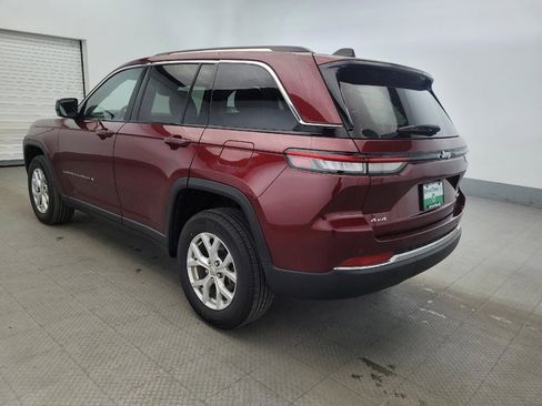 Used 2023 Jeep Grand Cherokee Limited image 5