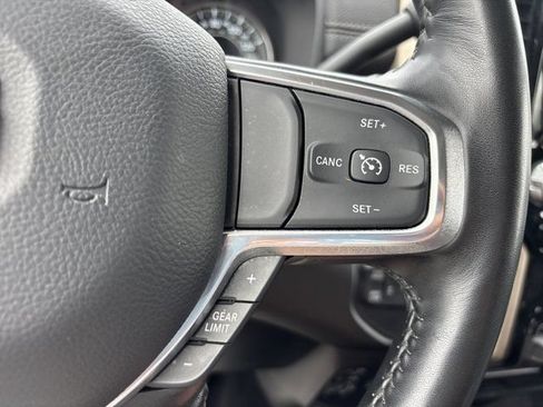 Used 2024 RAM 2500 Laramie AWD/4WD image 29