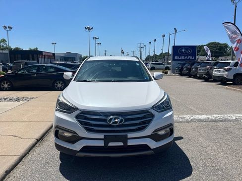 Used 2017 Hyundai Santa Fe Sport FWD image 8