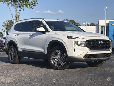 Used 2023 Hyundai Santa Fe SEL AWD/4WD image 2