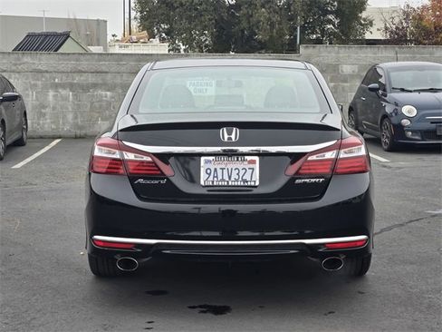 Used 2016 Honda Accord Sport image 5