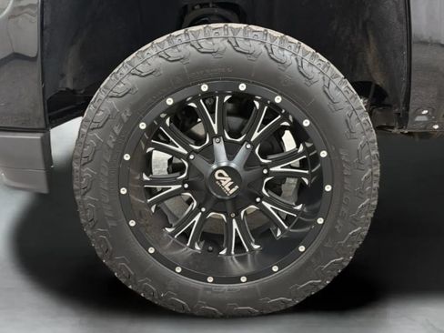 Used 2018 Chevrolet Silverado 1500 LT w/ All Star Edition AWD/4WD image 25