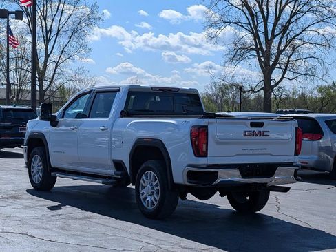 Used 2020 GMC Sierra 2500 SLT w/ SLT Premium Plus Package AWD/4WD image 11