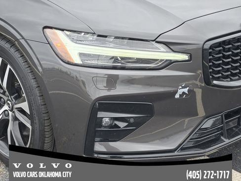 Certified 2025 Volvo S60 B5 Core FWD image 7