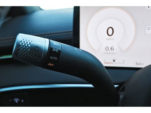 Used 2026 Genesis GV70 3.5T Sport Advanced image 17