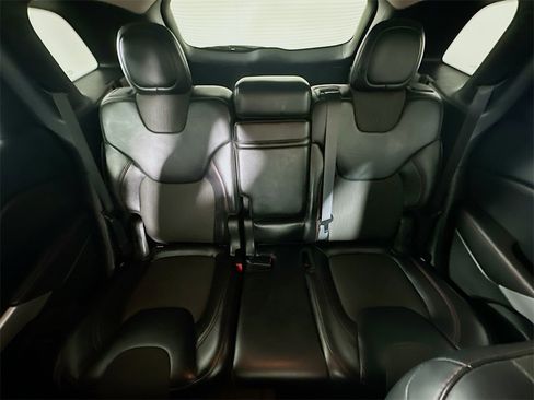 Used 2017 Jeep Cherokee Trailhawk w/ Comfort/Convenience Group image 13