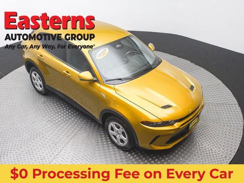 Used 2023 Dodge Hornet GT w/ Tech Pack w/o Parking AWD/4WD image 3