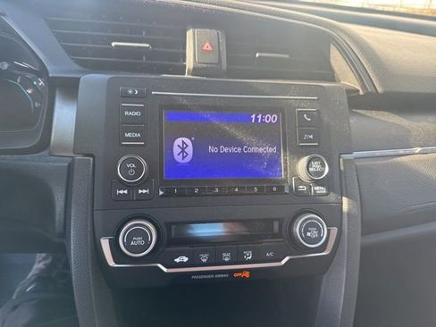 Used 2019 Honda Civic LX image 9