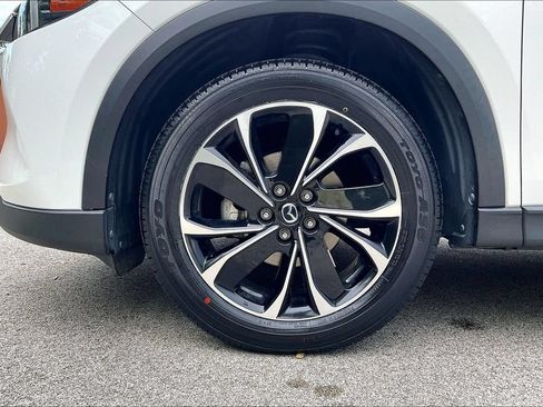 Used 2022 MAZDA CX-5 AWD 2.5 S w/ Premium Package image 9