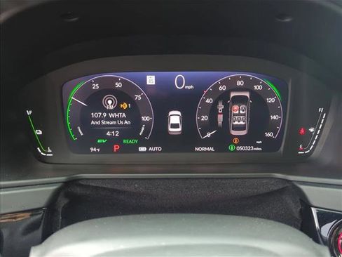 Used 2024 Honda Accord Touring image 10