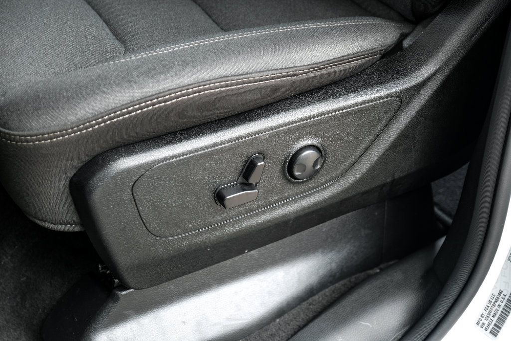 Used 2023 RAM 1500 Big Horn AWD/4WD image 45