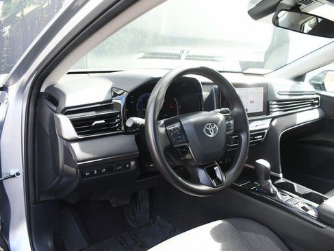 Certified 2025 Toyota Camry LE image 14