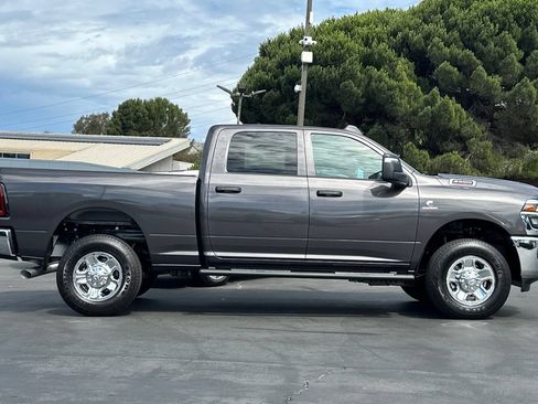 New 2026 RAM 2500 Tradesman AWD/4WD image 3