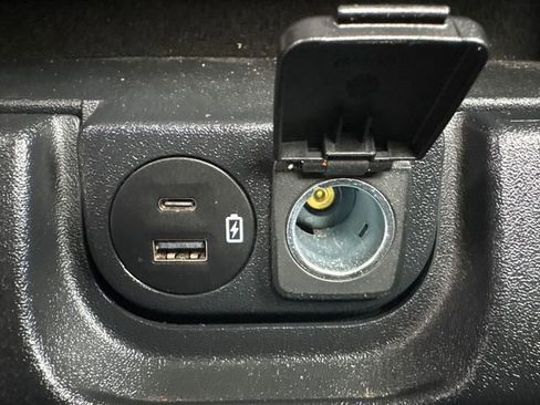 Used 2023 Ford F150 XL w/ FX4 Off-Road Package image 18