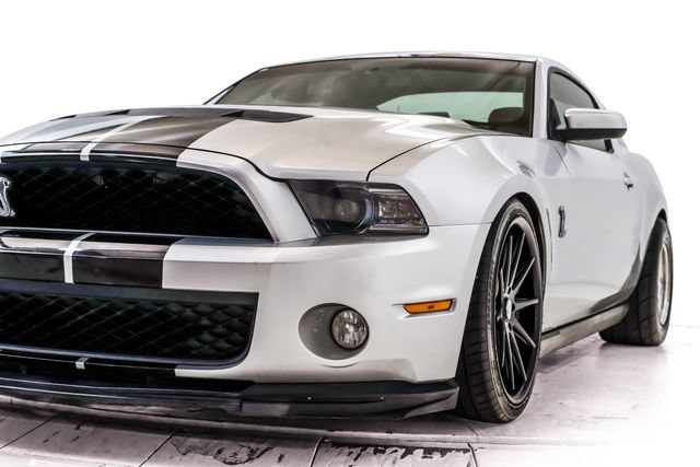 Used 2012 Ford Mustang Shelby GT500 RWD image 18
